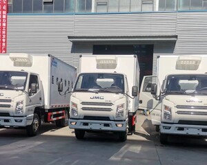 舞臺車、廣告車、清障車、瀝青灑布車及汽車零配件價格與生產全解析