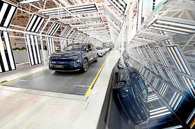 合肥 向“新能源汽車第一城”全速競逐，零部件產業崛起成關鍵引擎